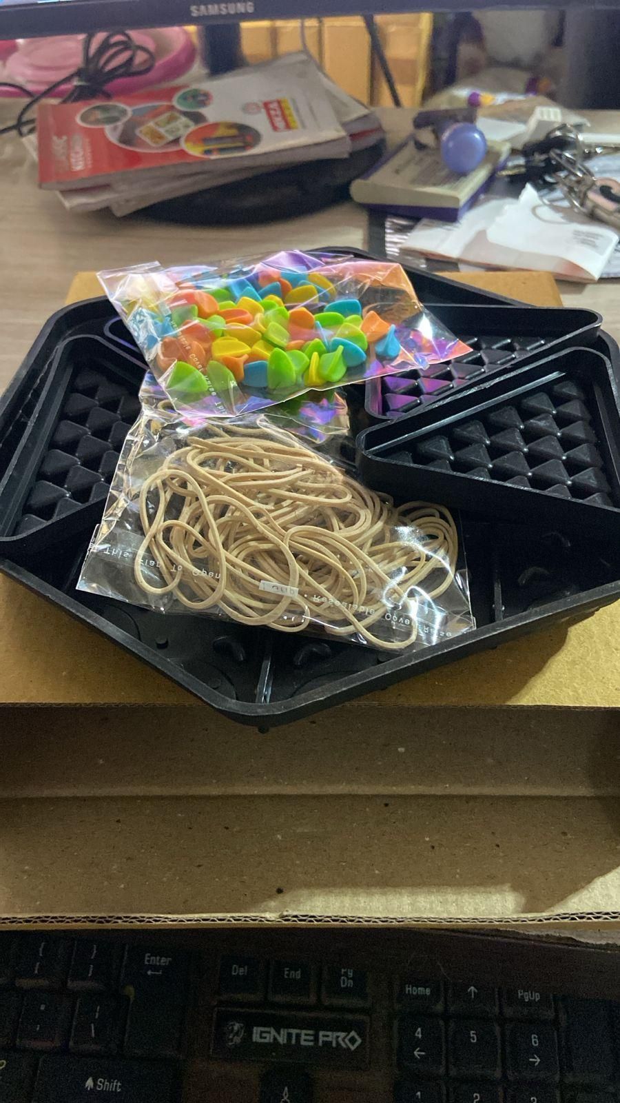 Triangle Chess Chain Set – Creative Mind Game for Kids & Adults